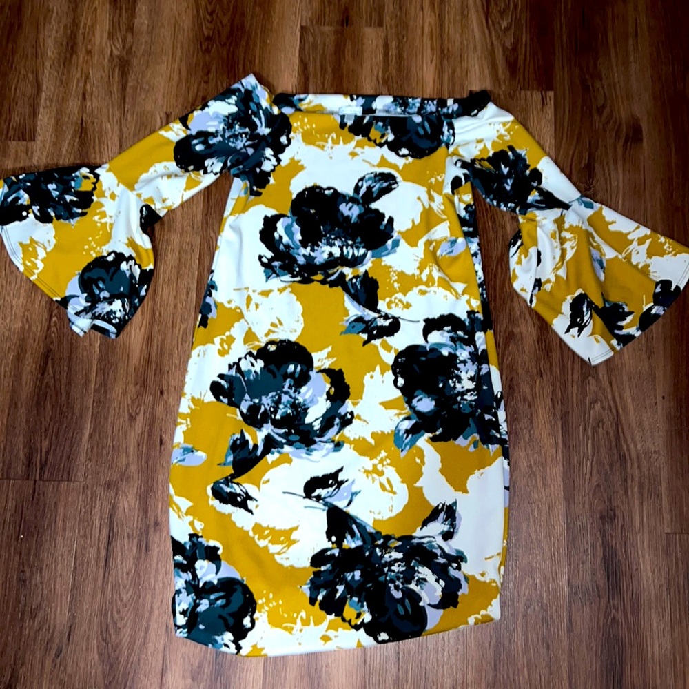 Olivia Matthews floral mid length dress - Picture 1 of 4